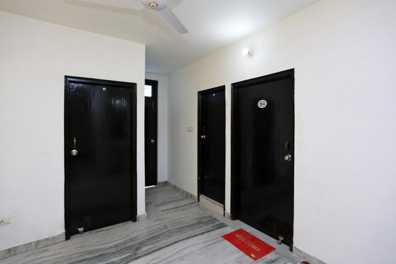 Oyo 19166 Sona Mansion Hotell Kanpur Exteriör bild