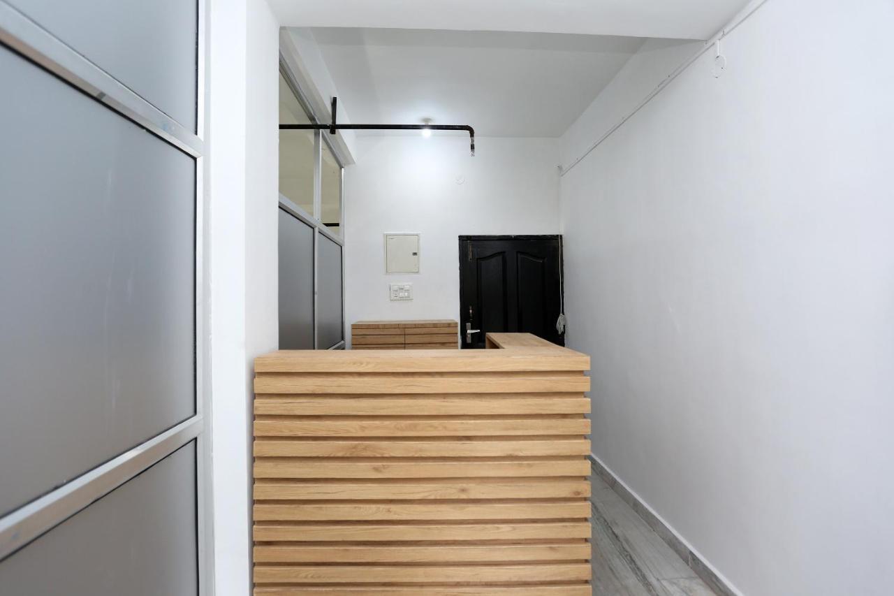 Oyo 19166 Sona Mansion Hotell Kanpur Exteriör bild