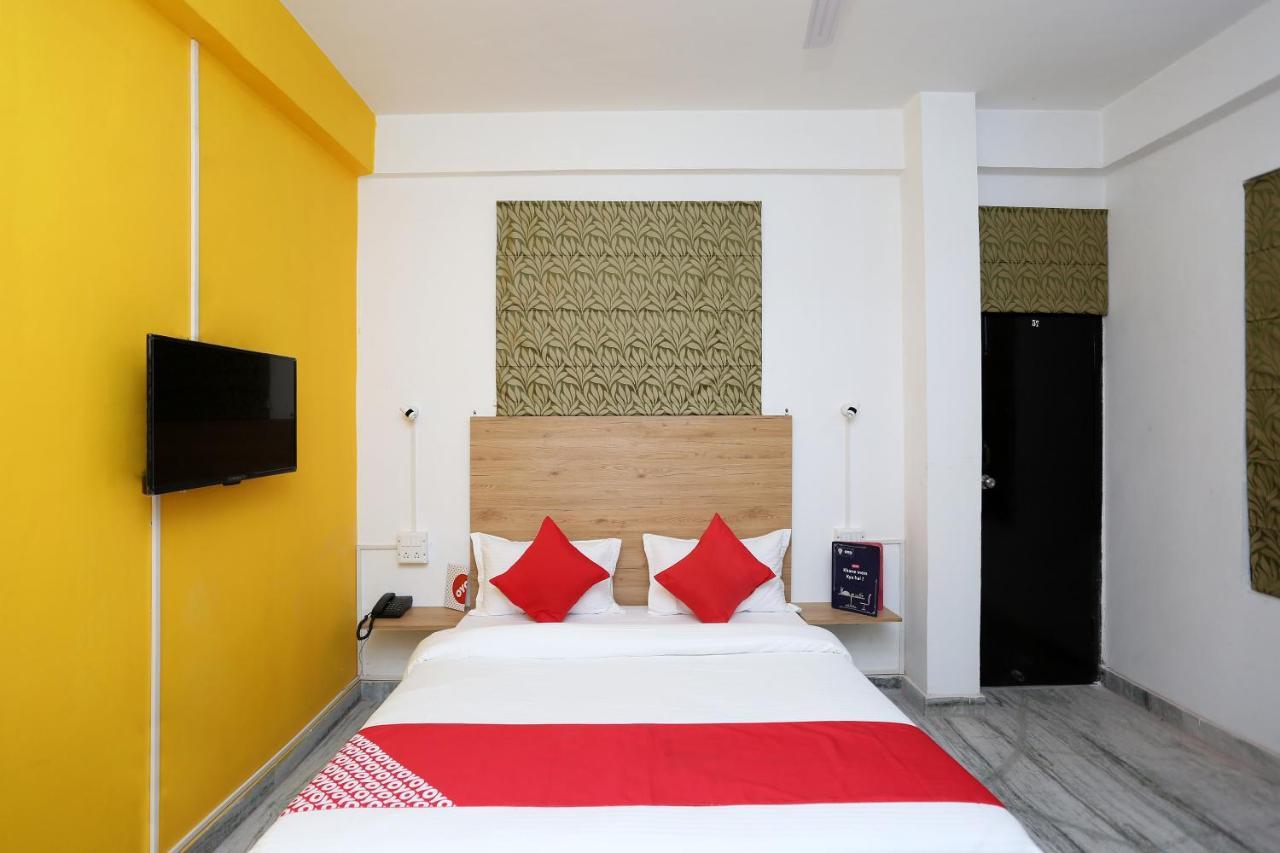 Oyo 19166 Sona Mansion Hotell Kanpur Exteriör bild